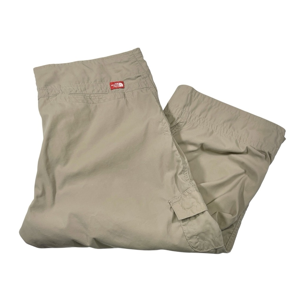 The North Face 8 Tan Capri Cargo Pants Ripstop Gorpcore Hiking Utility Trail